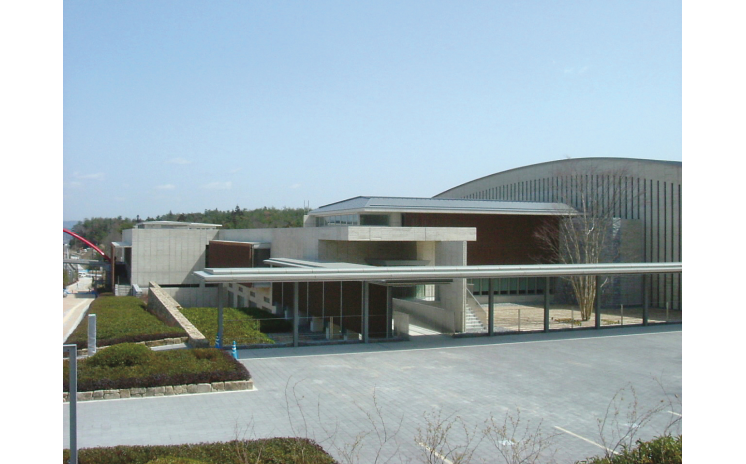 奥田元宋・小由女美術館